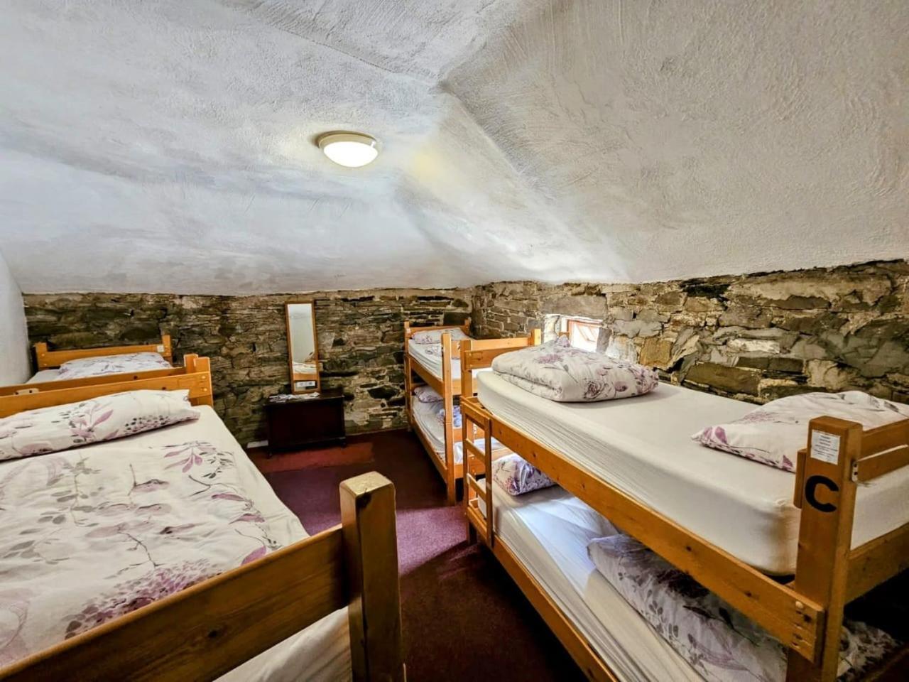 Old Mill Holiday Hostel Westport Exterior foto